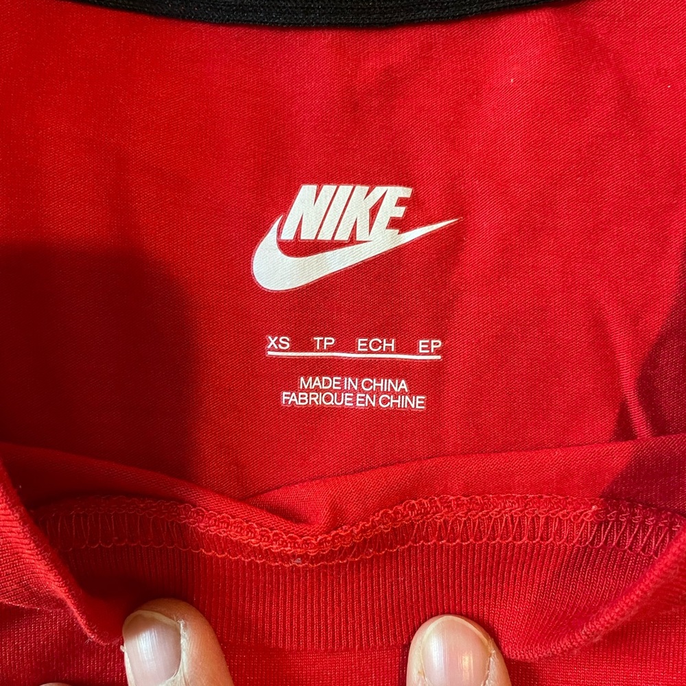 Nike Muscle Tee - Picture 4 of 4